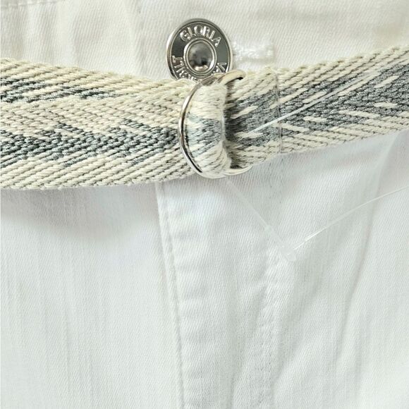 GLORIA VANDERBILTβOptic White Capri Jeans Plus Size 18 - Picture 4 of 13